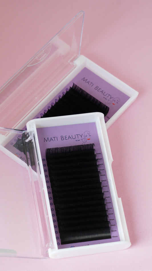 0.05 LUXURY VELVET LASH TRAYS